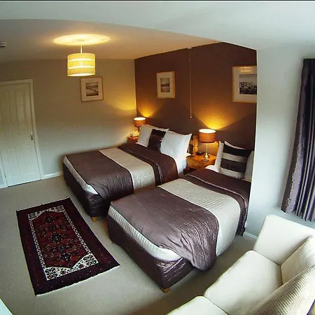 Glyn Peris Guest House-2